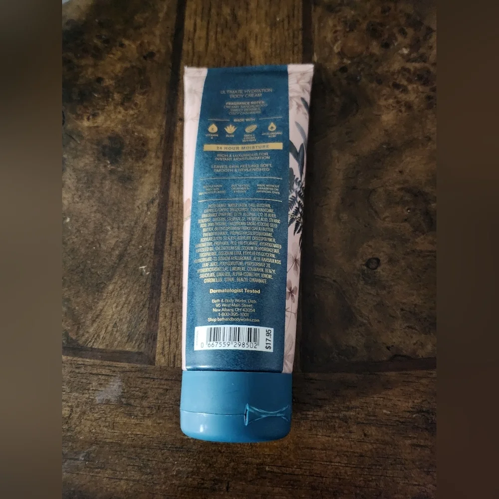 Bath & Body Works bath body